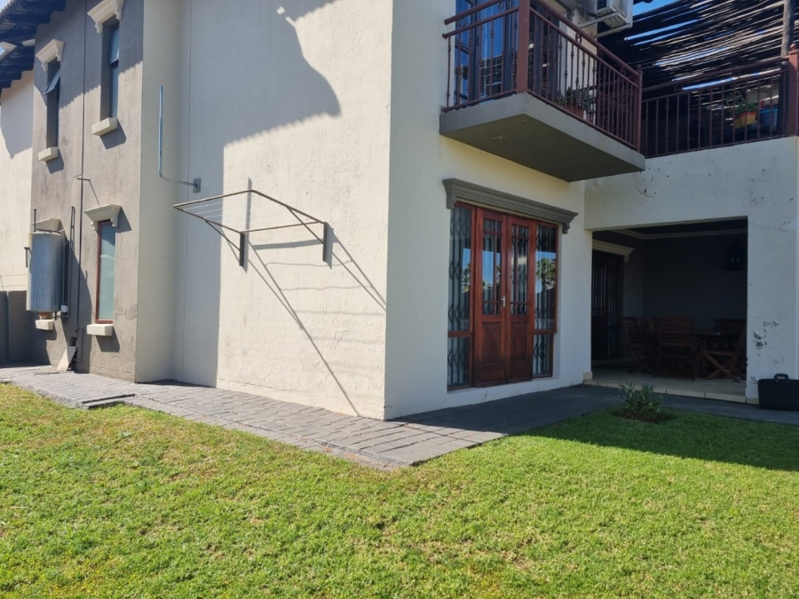 To Let 2 Bedroom Property for Rent in Melodie North West